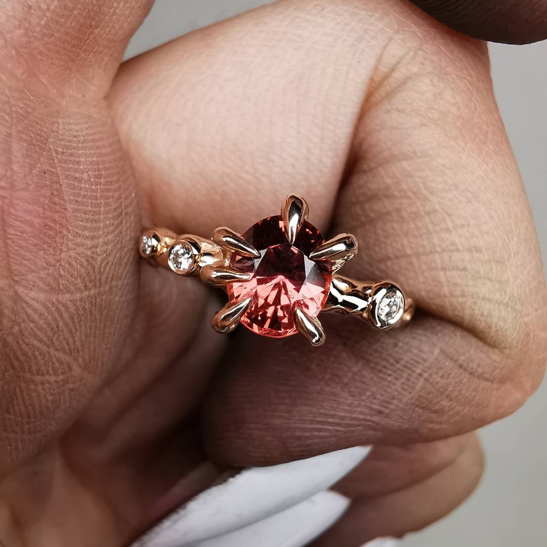 Rose Gold Signature Ring With Malaya Garnet & Natural Diamonds