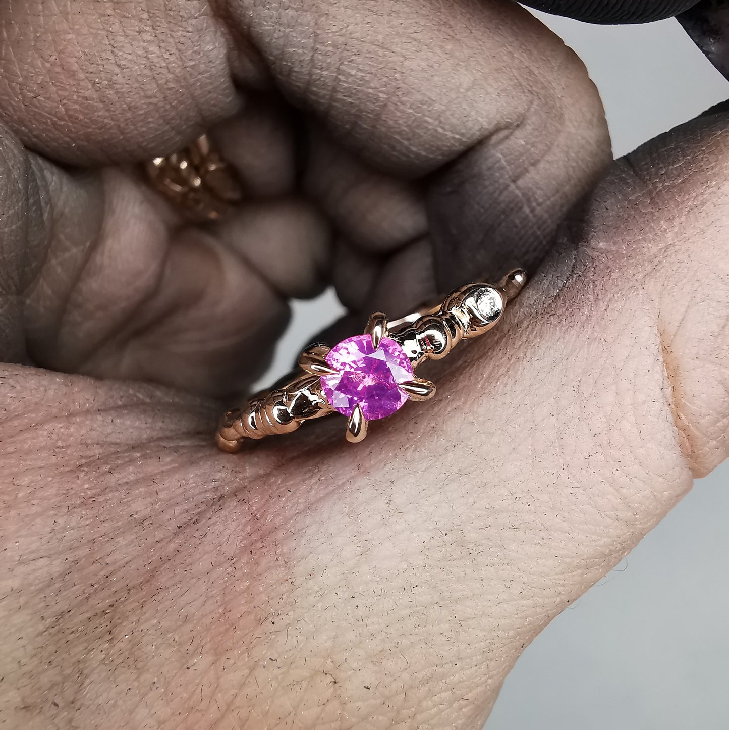 Rose Gold Signature Ring With Sapphire and 1.5mm Natural Diamond
