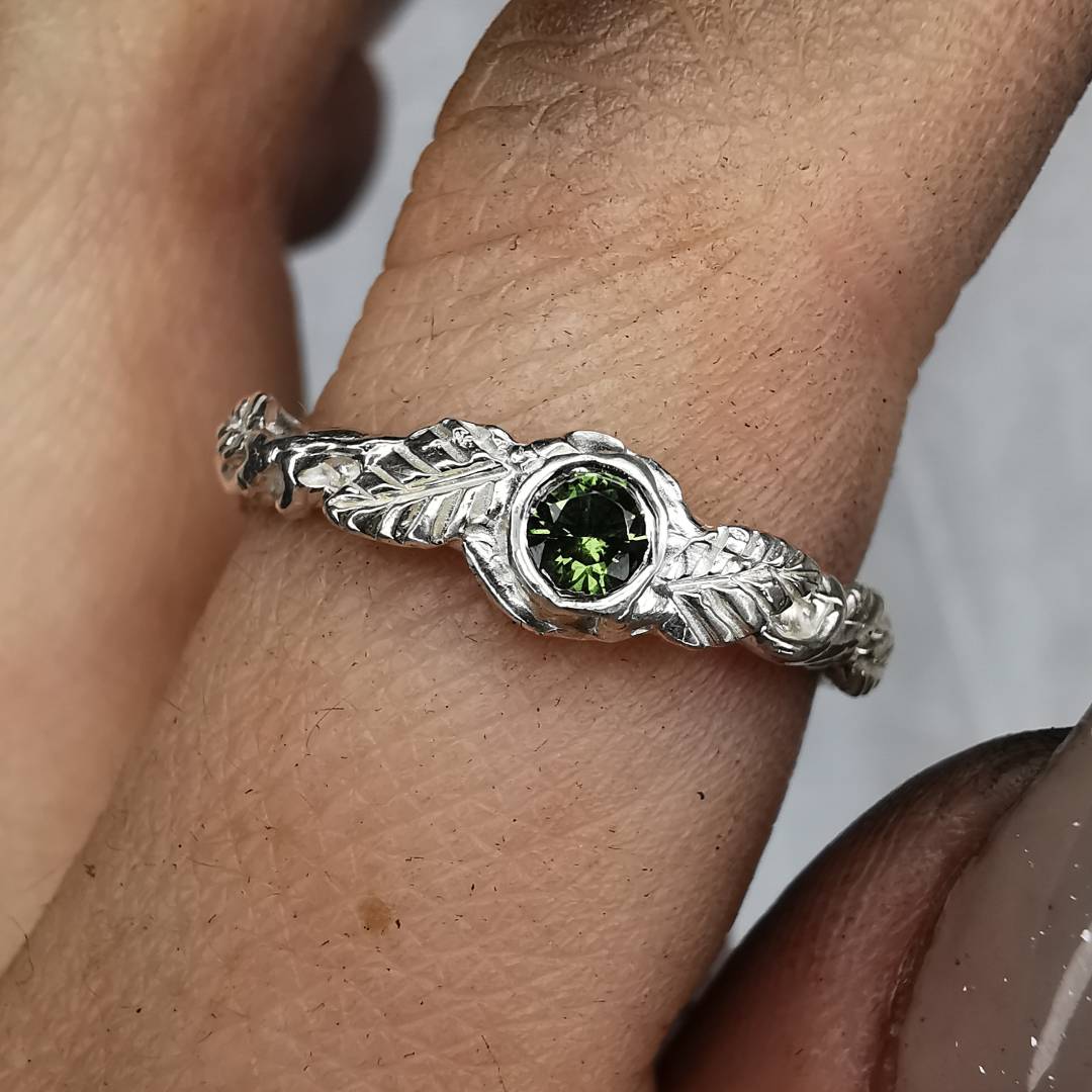 Forest Midi Silver Ring With Sapphire