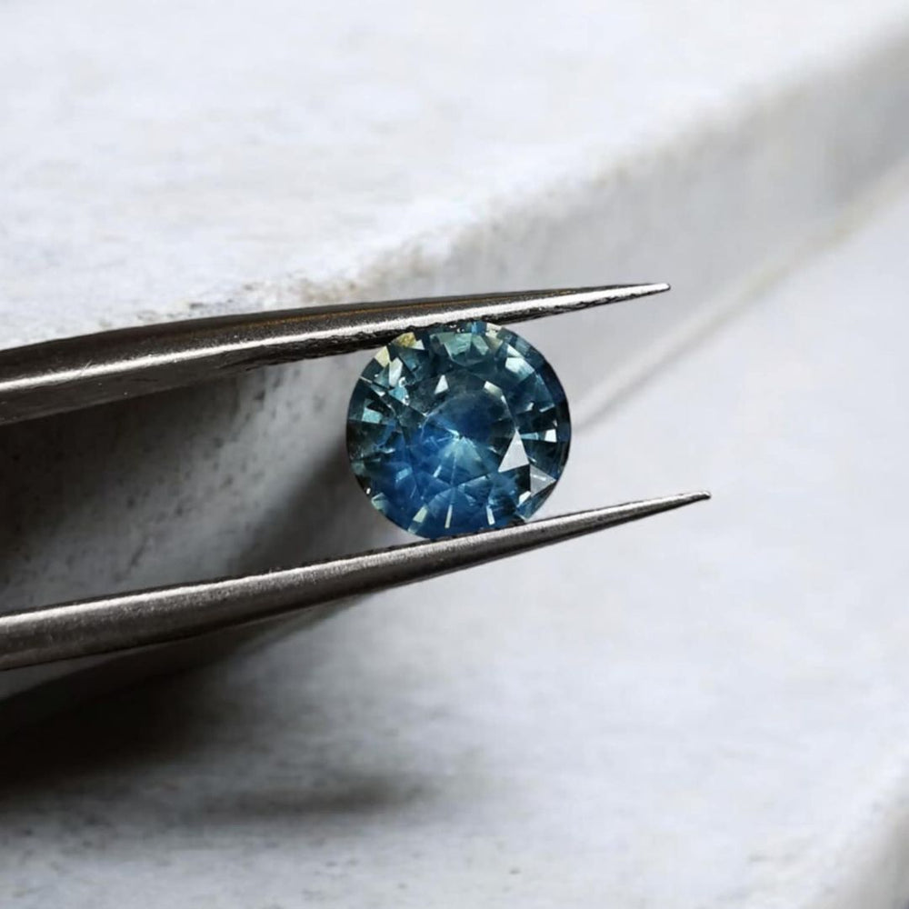Sapphire 2 ct