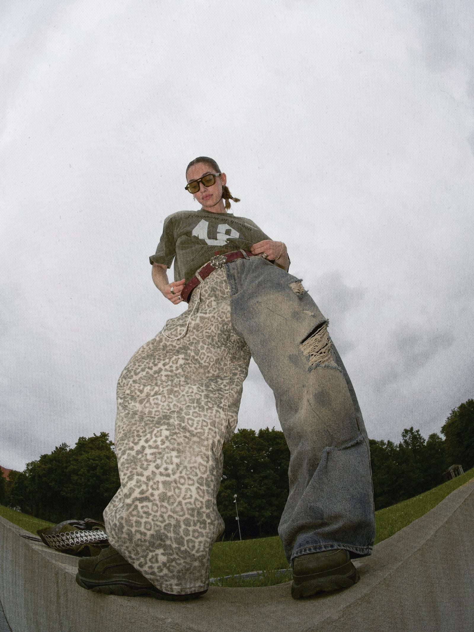 THY KINGDOM COME Jeans