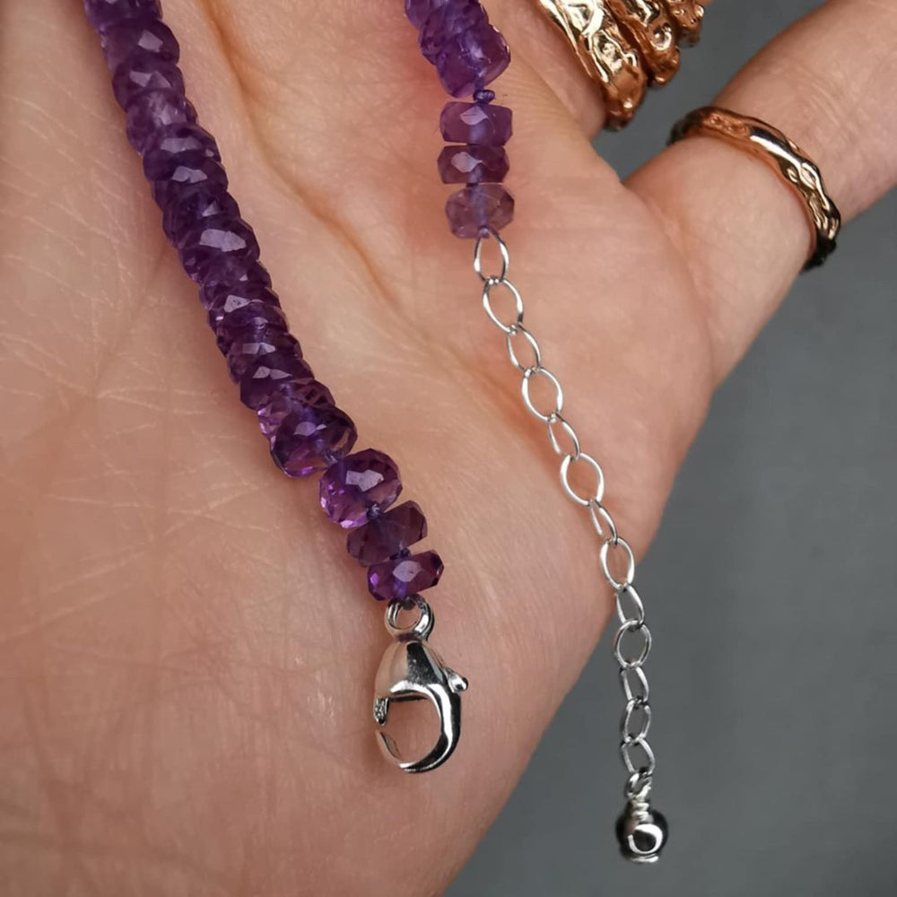 Signature Necklace With Silver Details & Amethyst