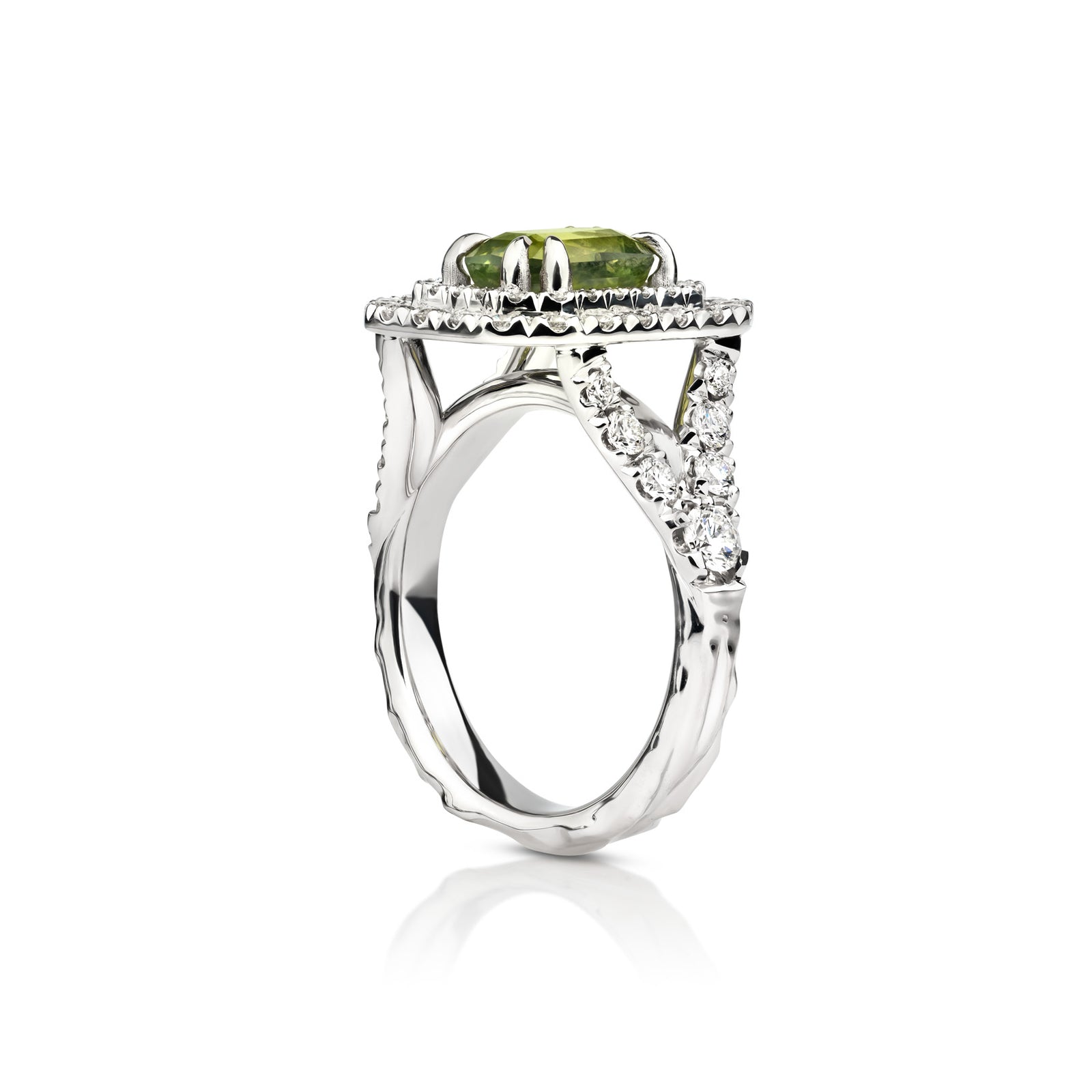 White Gold Signature Ring With Sapphire And Diamonds