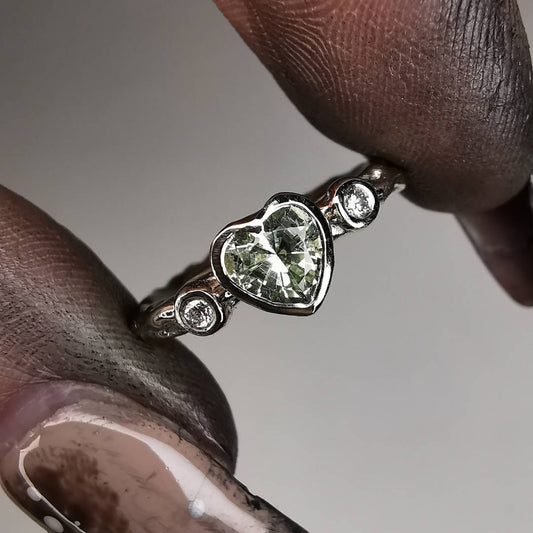 White Gold Signature Ring With Sapphire And Natural Diamonds