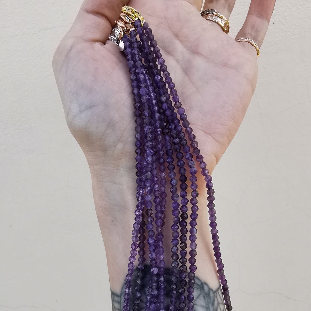 Apyrankė Su Ametistais