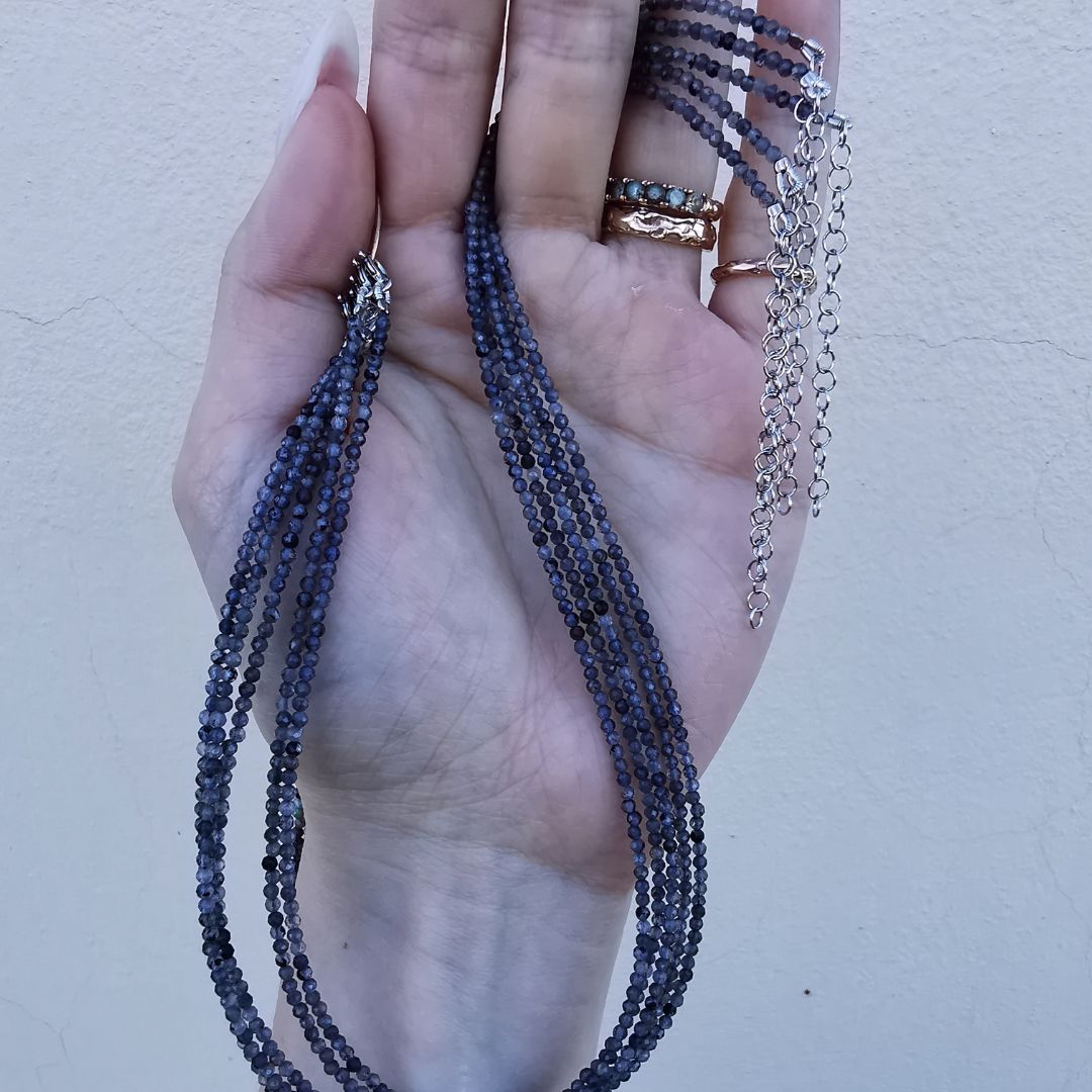 Rhodium Plated Silver Necklace With Jolite