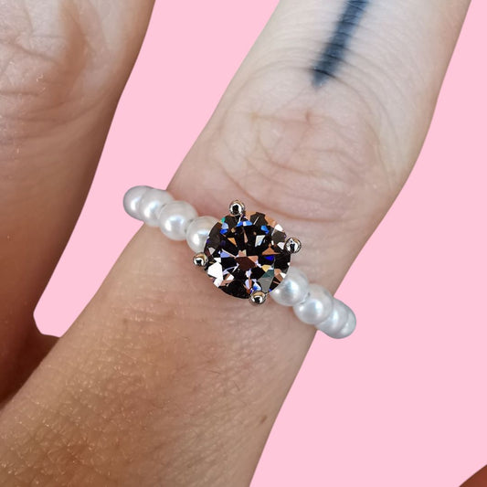 Pearl Ring With Zircon