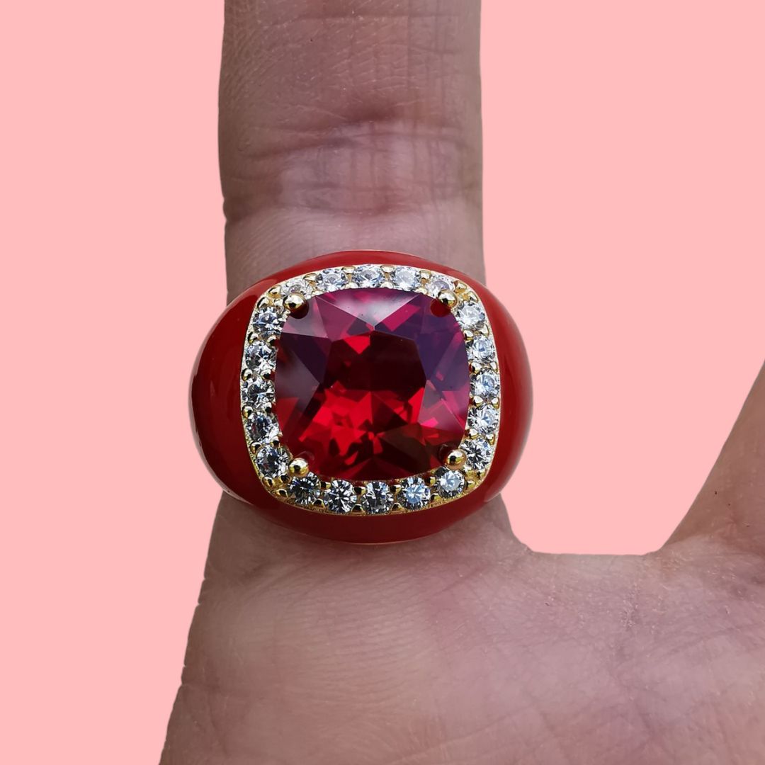 Ring With Zircon