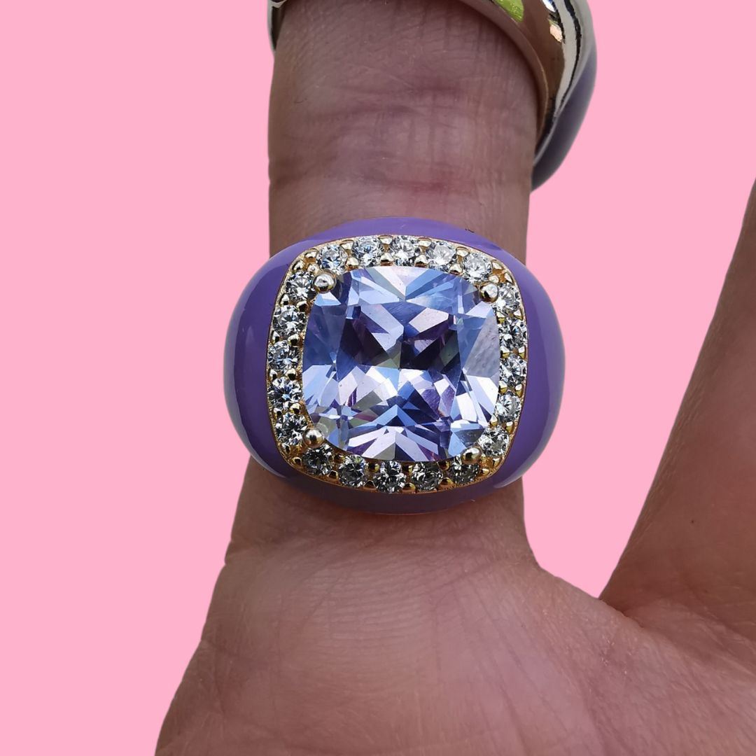 Ring With Zircon