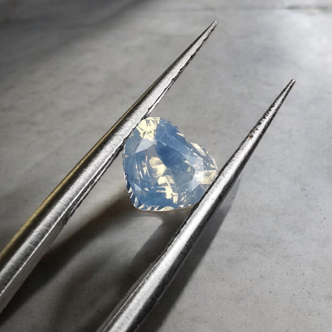 Madagaskaro Safyras 1.06 ct