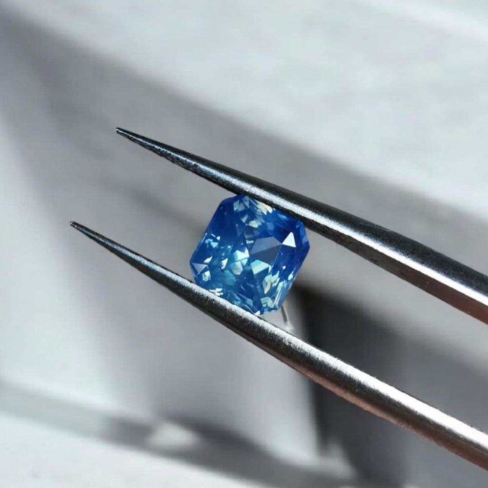 Sapphire 1.4 ct