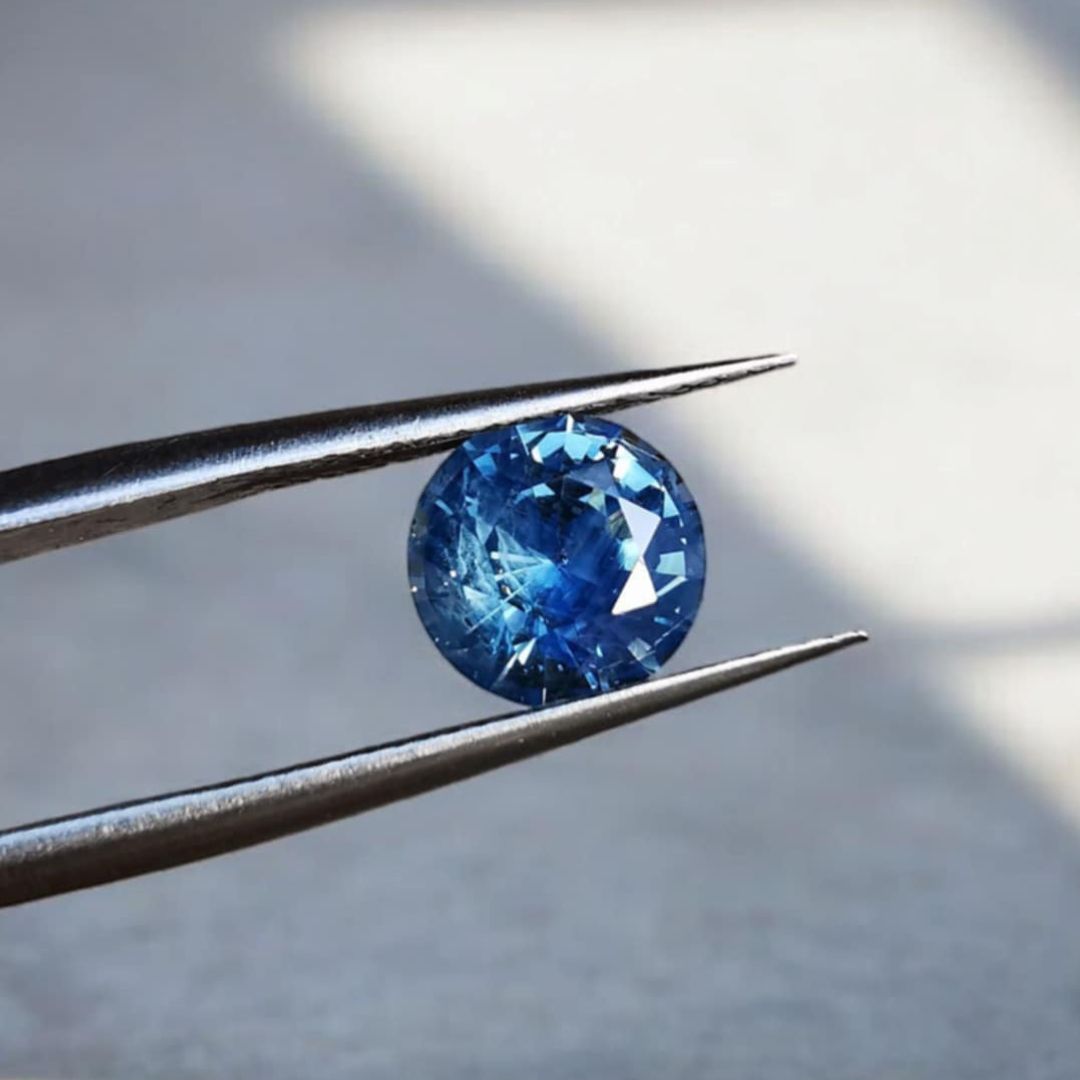 Sapphire 2 ct