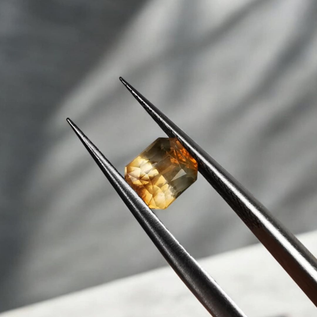 Sapphire 1.1 ct