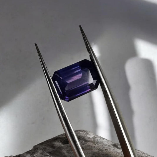 Sapphire 2.5 ct