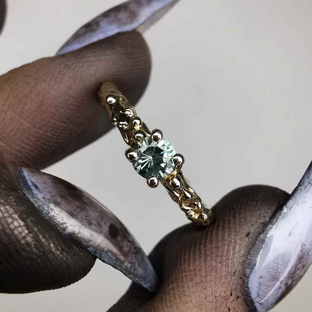 Yellow Gold Ring With Sapphire