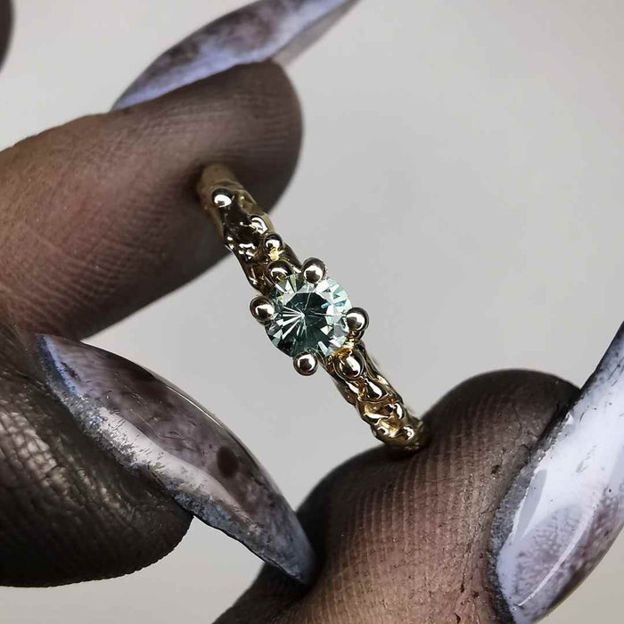 Yellow Gold Ring With Sapphire