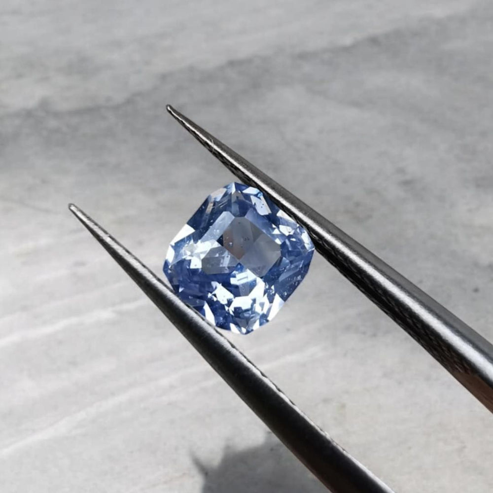 Madagascar Sapphire 0.8 ct