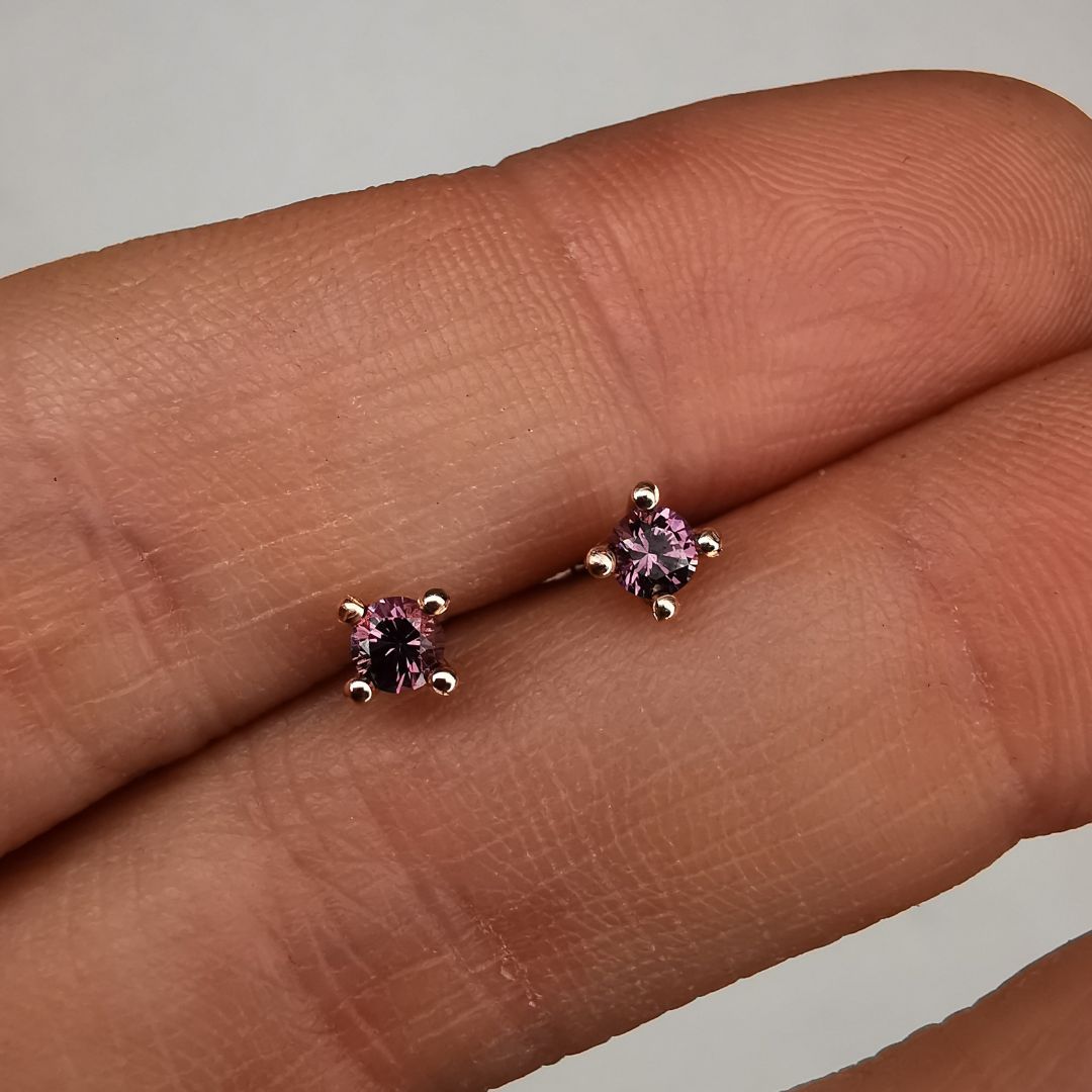 3 mm Spinel Gold Earrings