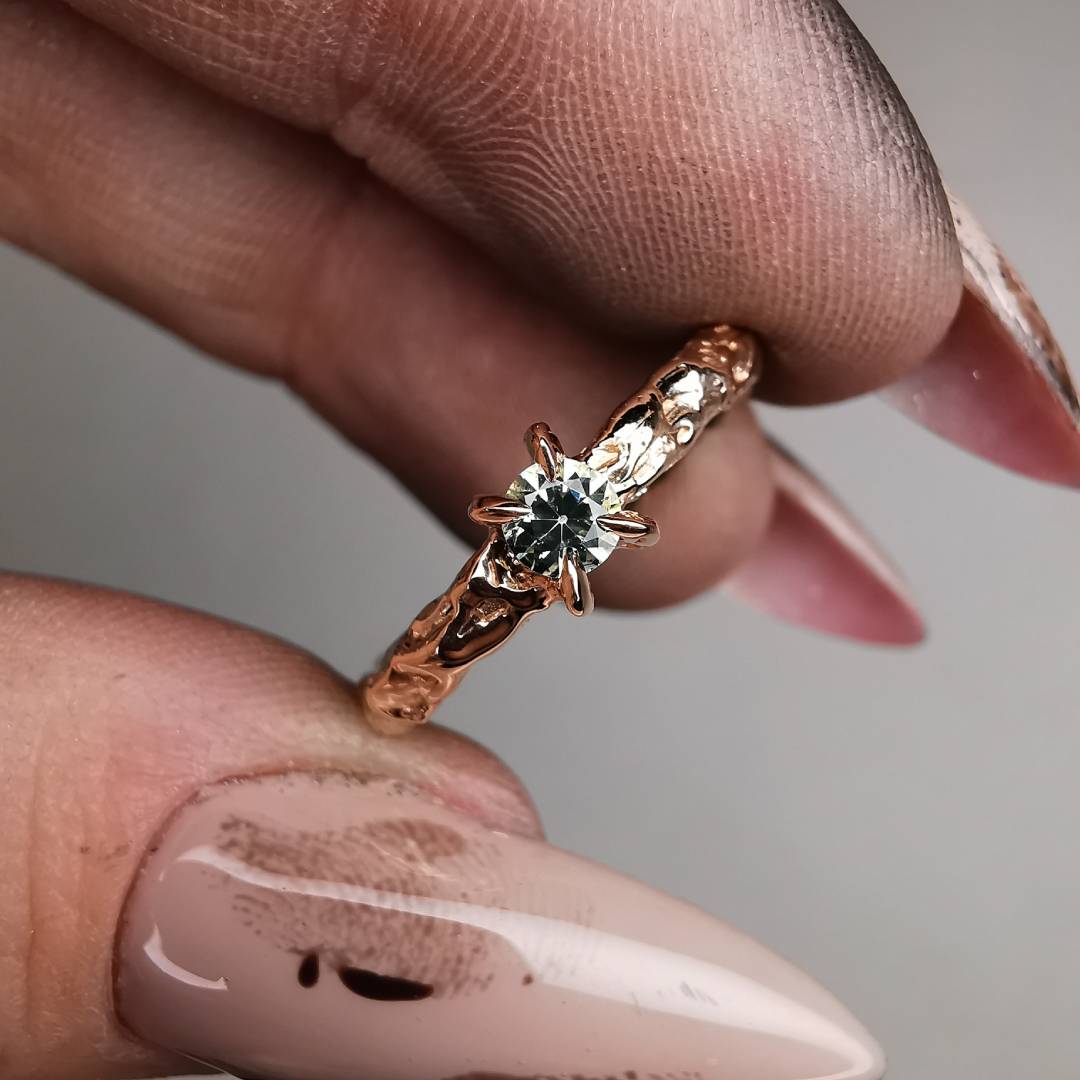 Rose Gold Signature Ring With Natural Sapphire