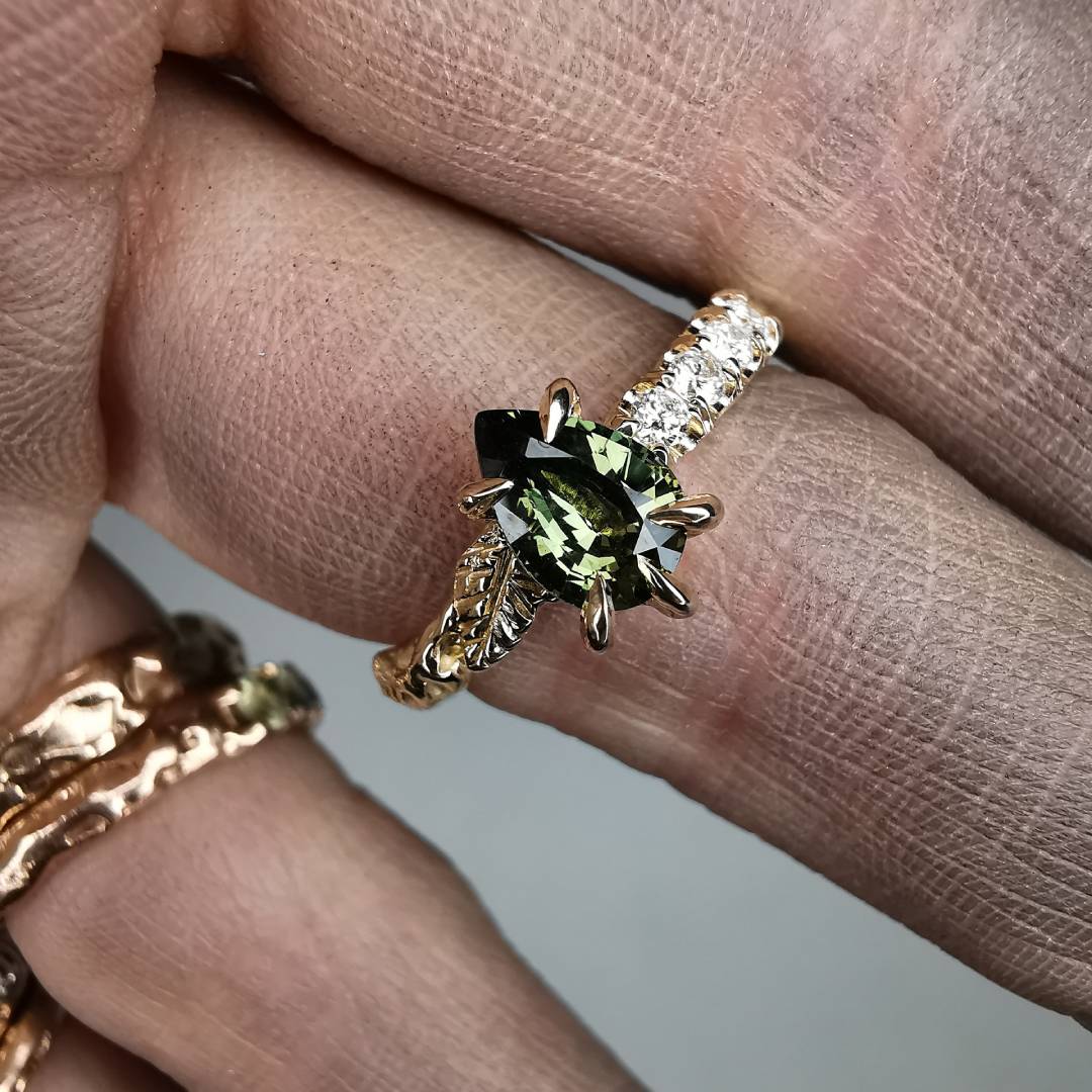 Yellow Gold Signature Ring With Sapphire & Lab. Diamonds