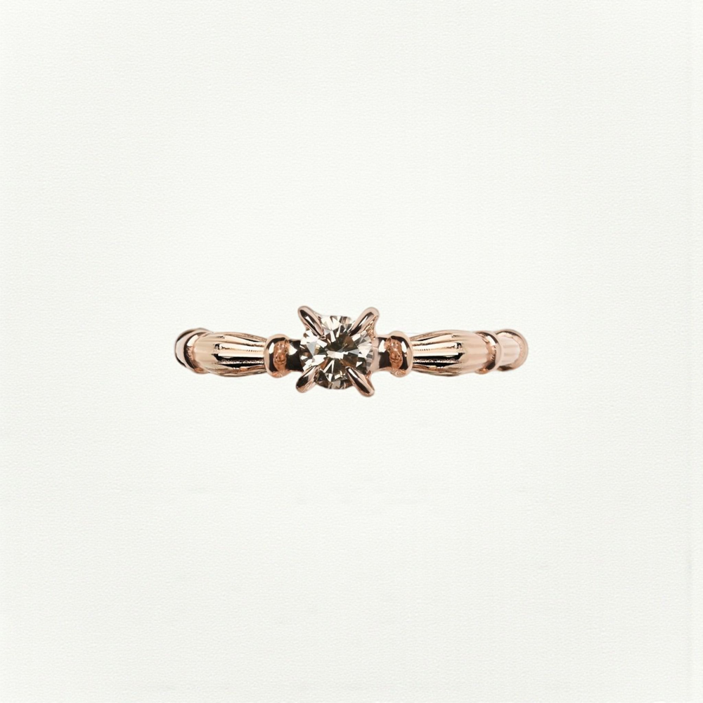 Column Rose Gold Ring With Diamond