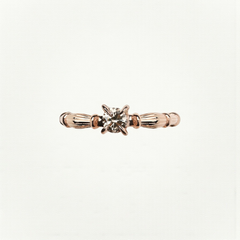 Column Rose Gold Ring With Diamond