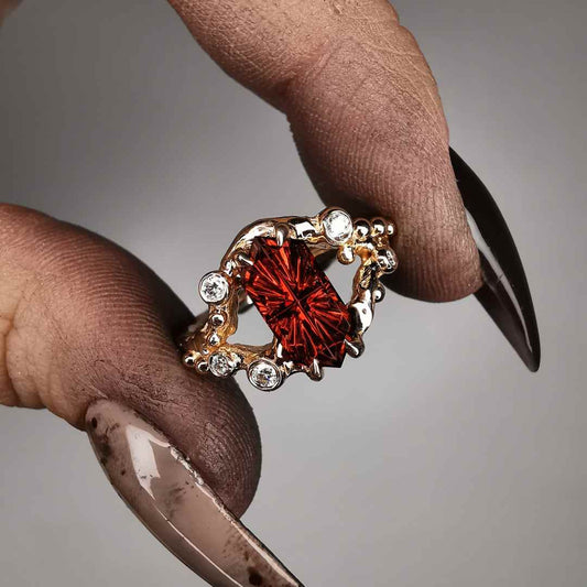 Rose Gold Signature Ring With Garnet & Diamonds