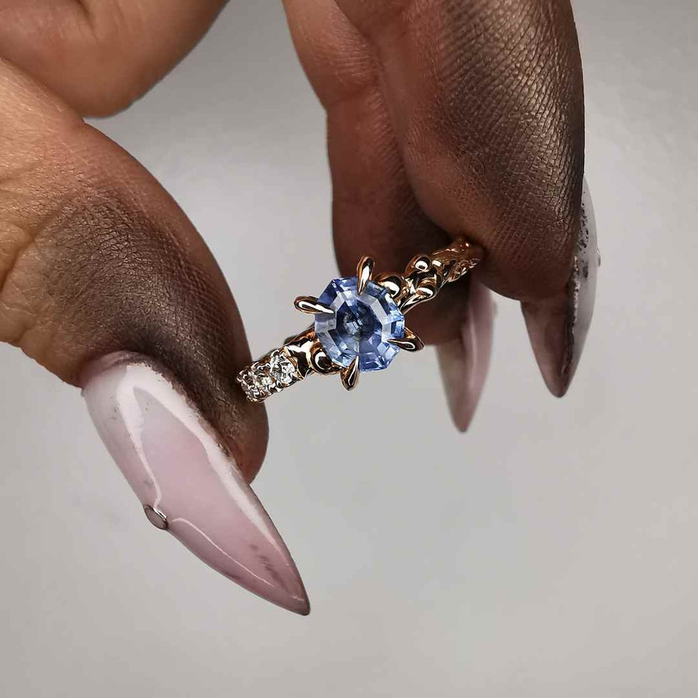 Rose Gold Ring With Blue Sapphire & Diamonds