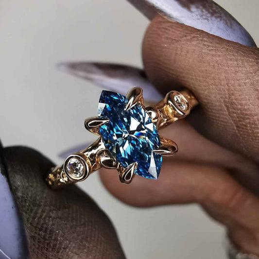 Rose Gold Ring With Lab. Diamond & Natural Diamonds
