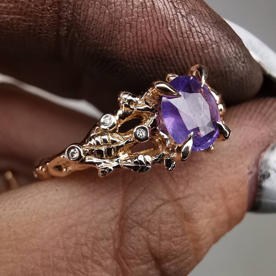 Rose Gold Signature Ring With Natural Sapphire & Diamonds