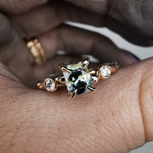 Rose Gold Signature Ring With Sapphire And Natural Diamonds