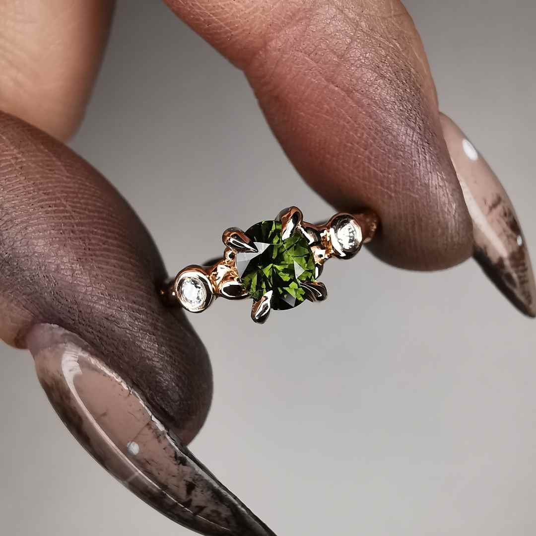 Rose Gold Signature Ring With Green Sapphire & Diamonds