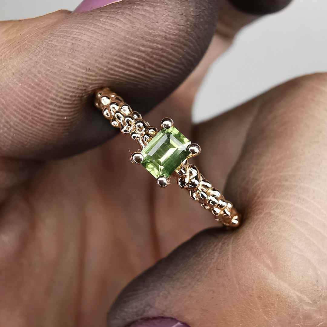 Rose Gold Ring With Sapphire