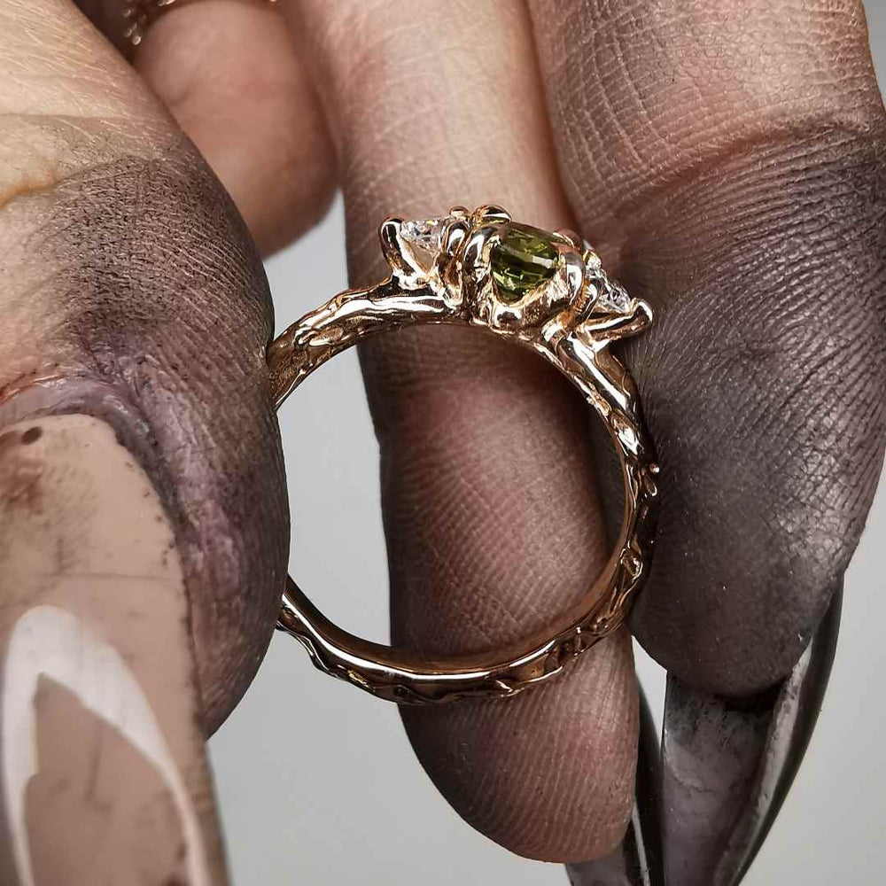 Rose Gold Signature Ring With Sapphire & Lab. Diamonds