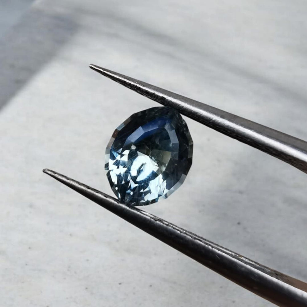 Madagascar Sapphire 0.9 ct