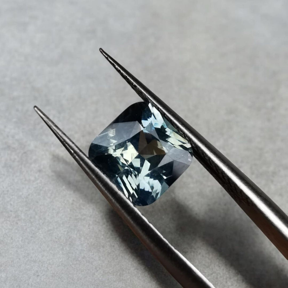 Sapphire 1.7 ct