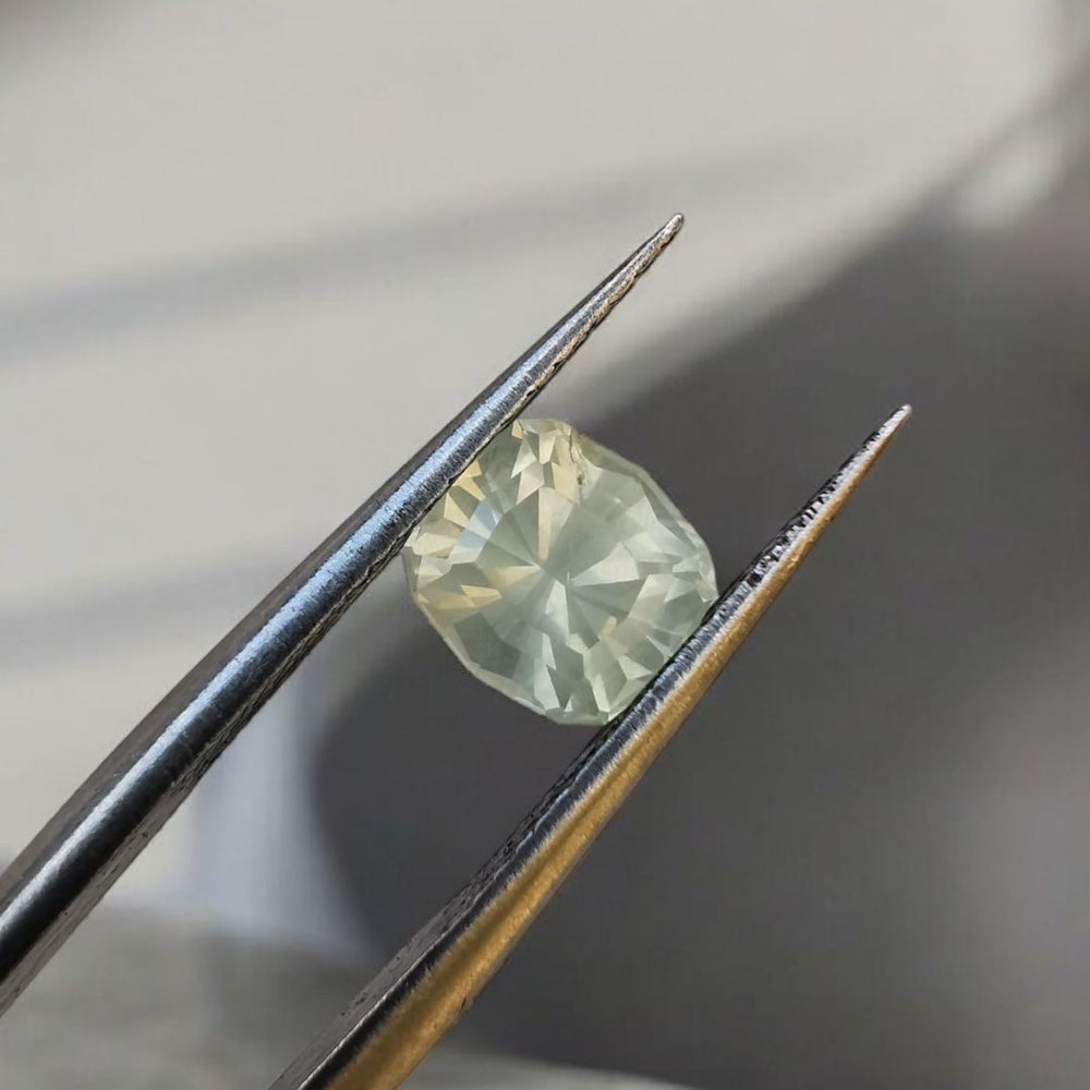 Sapphire 1.4 ct