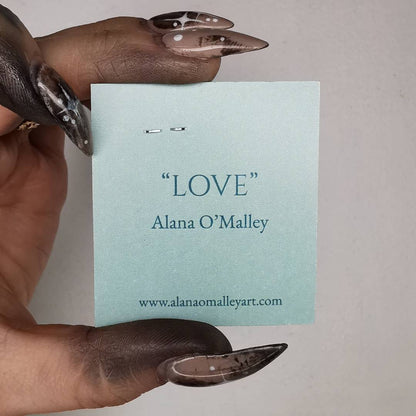 ''LOVE Limited Edition'' Sidabro Pakabukas