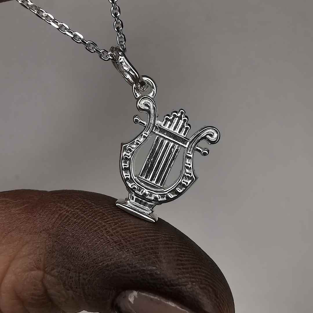  " David's Harp " Sidabro Pakabukas