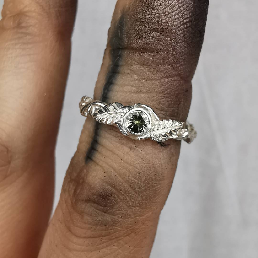 Forest Midi Silver Ring With Sapphire