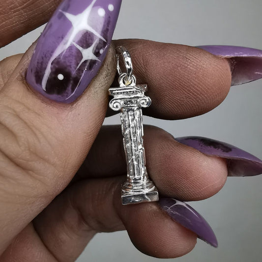 Silver Column Pendant With Silver Chain